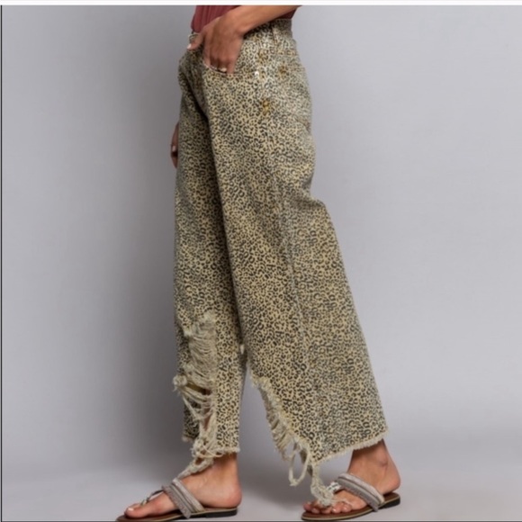 NEW Pol clothing destructed leopard pants - Picture 10 of 11